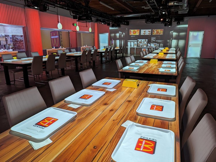 WcDonalds Projection Mapping